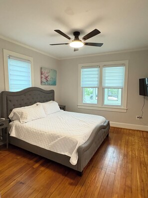 3 bedrooms, WiFi, bed sheets