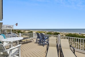 Property grounds - OceanFront 8 Bedroom! (South Bethany)