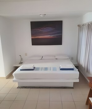 2 bedrooms, bed sheets