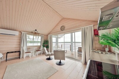 Venevaja provides a unique accommodation experience in Kanta-Häme.