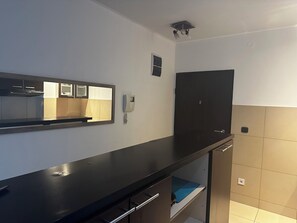 Fridge, oven, dishwasher, electric kettle