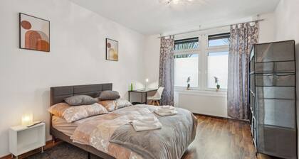 Zentrale Lage ... Ideal für Geschäftsleute, Monteure...3 Zimmer, Wlan, SmartTVs