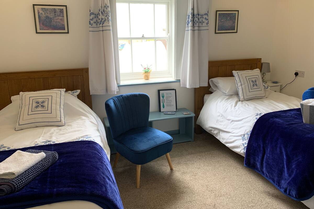 Classic Double or Twin Room, Garden View | Free WiFi