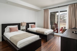 2 bedrooms, desk, free WiFi, bed sheets