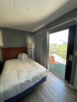 3 Full Bed | 1 dormitorio, wifi gratis, ropa de cama