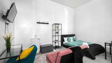 1 bedroom, iron/ironing board, WiFi, bed sheets