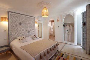 3 soverom, strykejern/-brett, reiseseng for barn og wi-fi