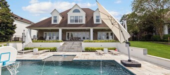 4500 square feet of serenity on False River