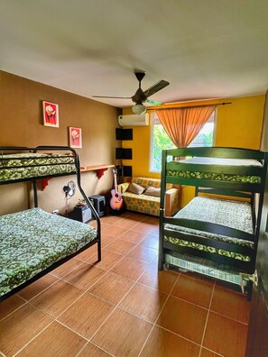 5 Schlafzimmer, WLAN, Bettwäsche