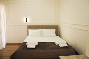 Family Quadruple Room, Balcony, City View | Iron/ironing board, free WiFi - Mejsi Studio Apartment Shkoder (Shkoder)