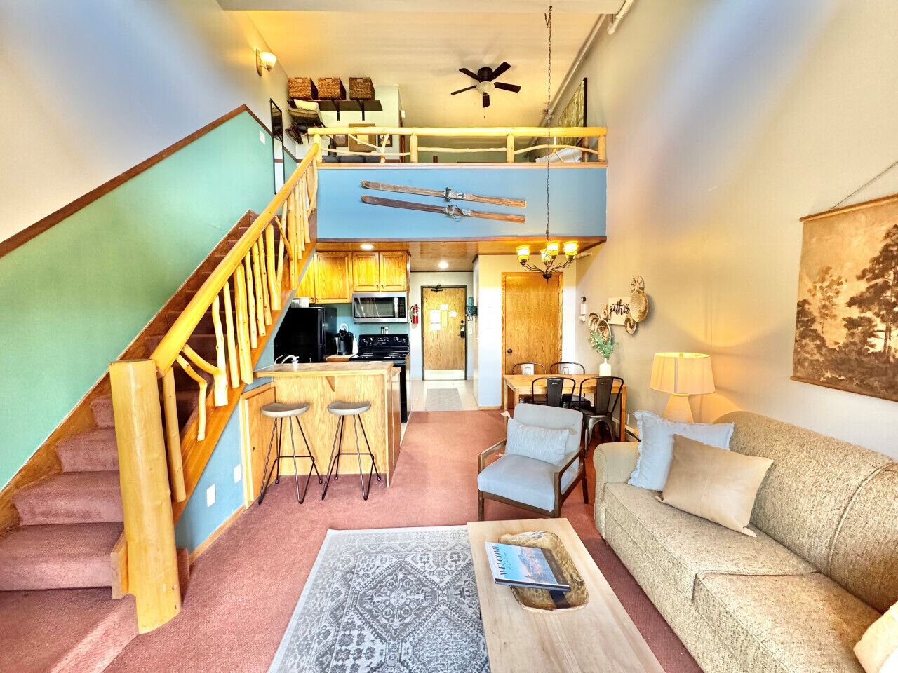 TV connectée, cheminée, table de tennis de table