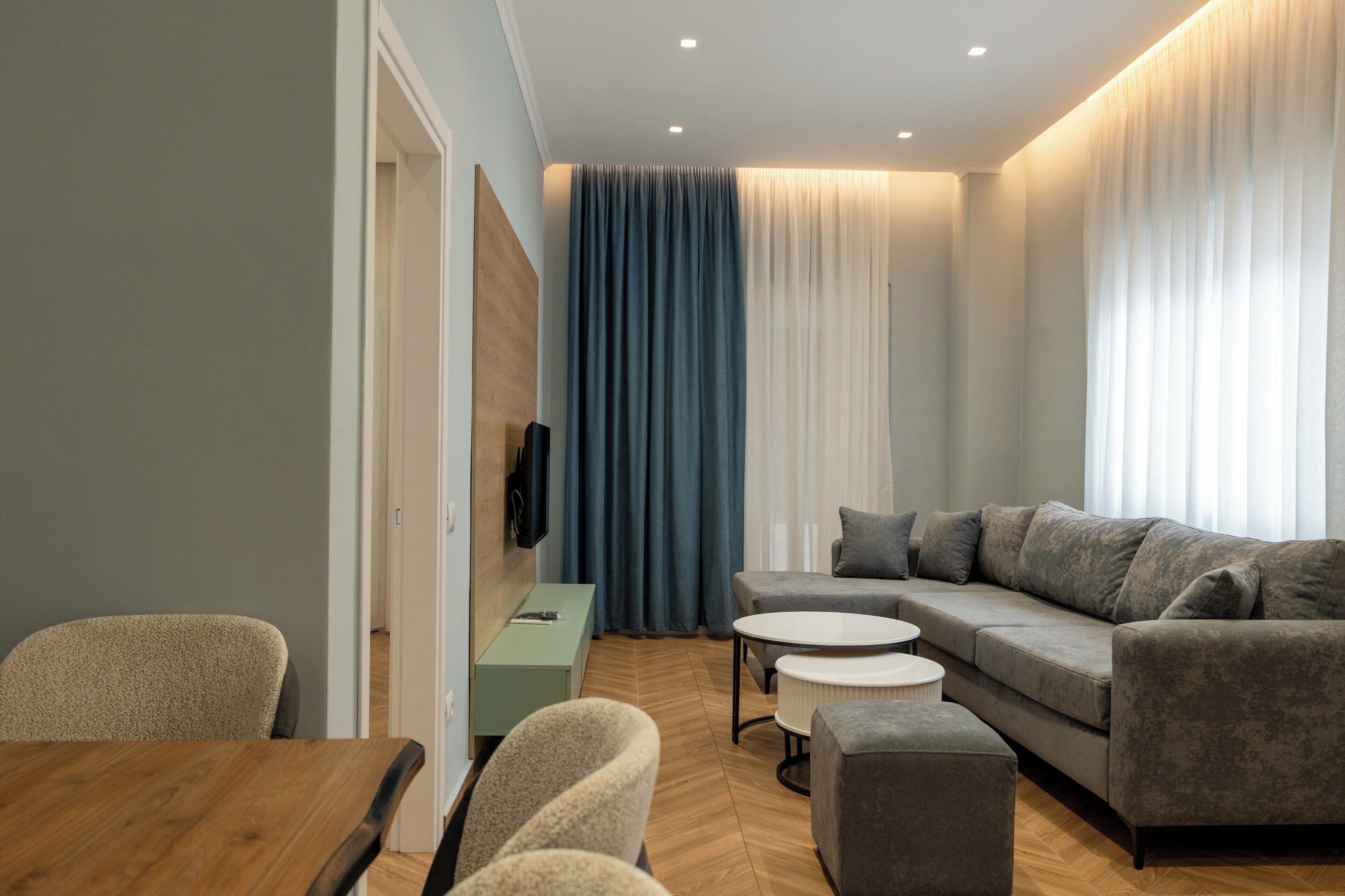 Apartment | Desk, free WiFi, bed sheets
