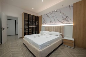 Apartment | Desk, free WiFi, bed sheets - Regal Luxury Apartments (Sarande)