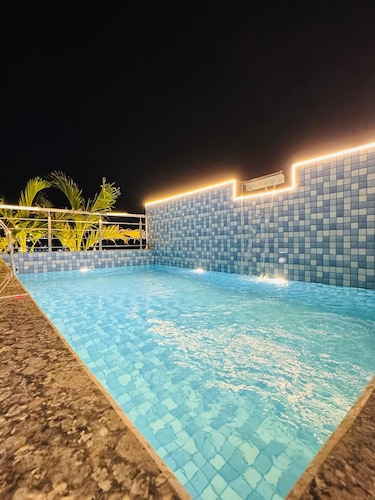 Hotel Aana Inn Prime 