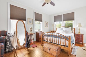 2 soverom, strykejern/-brett, wi-fi og sengetøy