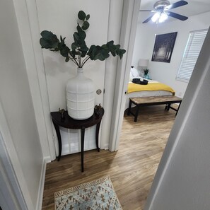 2 Schlafzimmer, Bügeleisen/Bügelbrett, WLAN, Bettwäsche