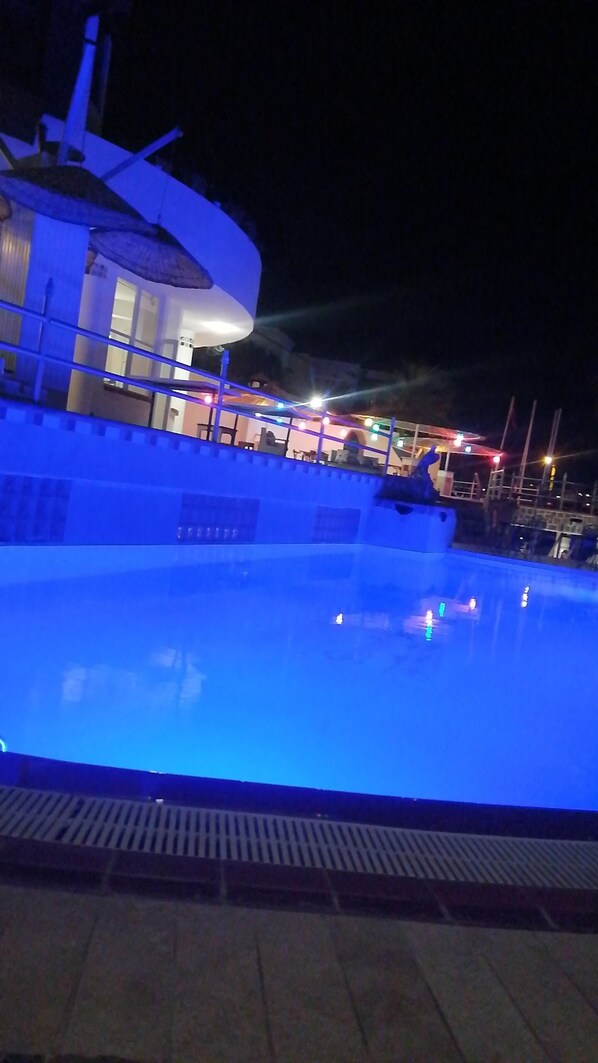 Seasonal outdoor pool