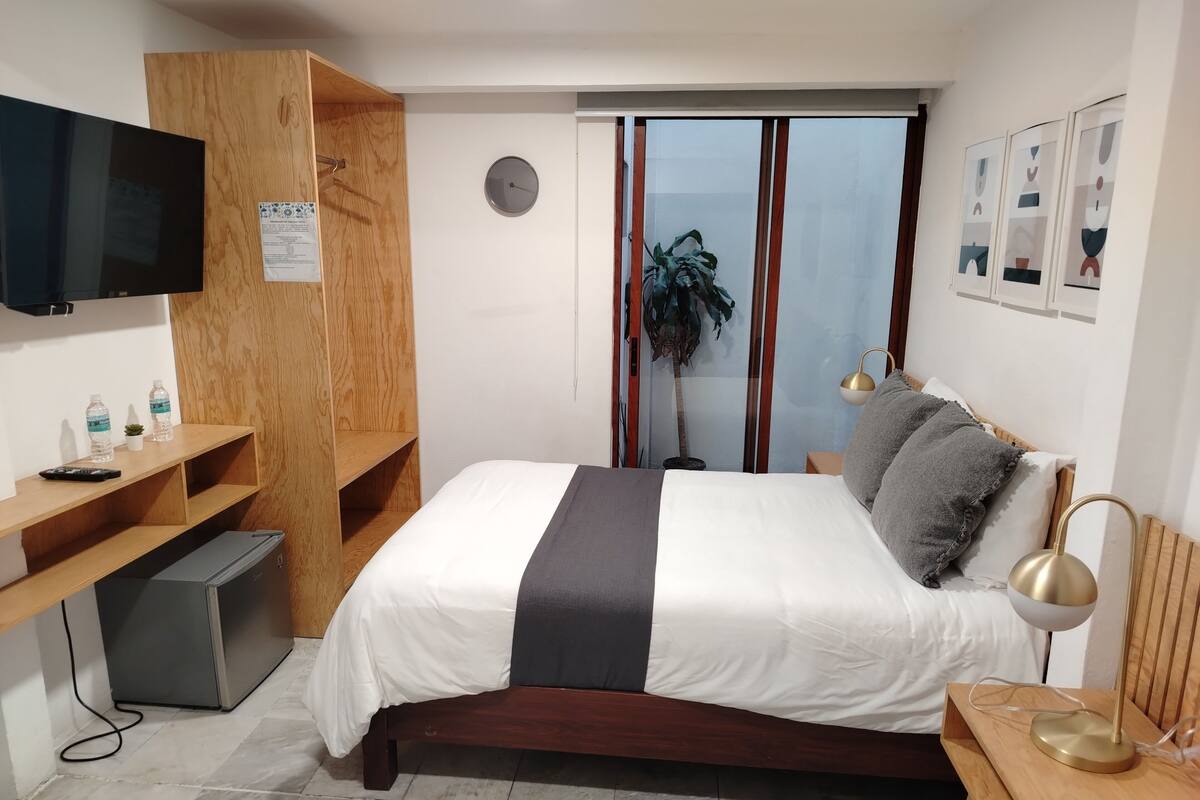 Double Room | Soundproofing, WiFi (free)