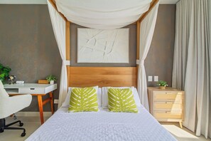 Penthouse (6F) | Verdunkelungsvorhänge, Bügeleisen/Bügelbrett, kostenloses WLAN