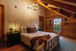 5 bedrooms, iron/ironing board, WiFi, bed sheets