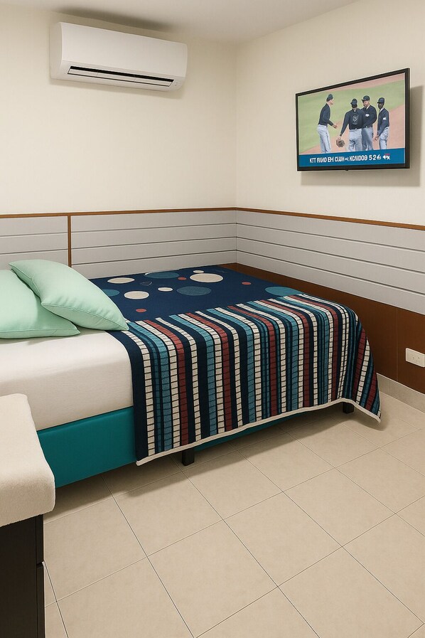 記憶床墊、免費無線上網、床單