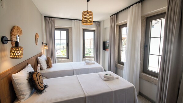 Economy Twin Room, Garden View | Ruang kerja komputer riba, Wi-fi percuma 