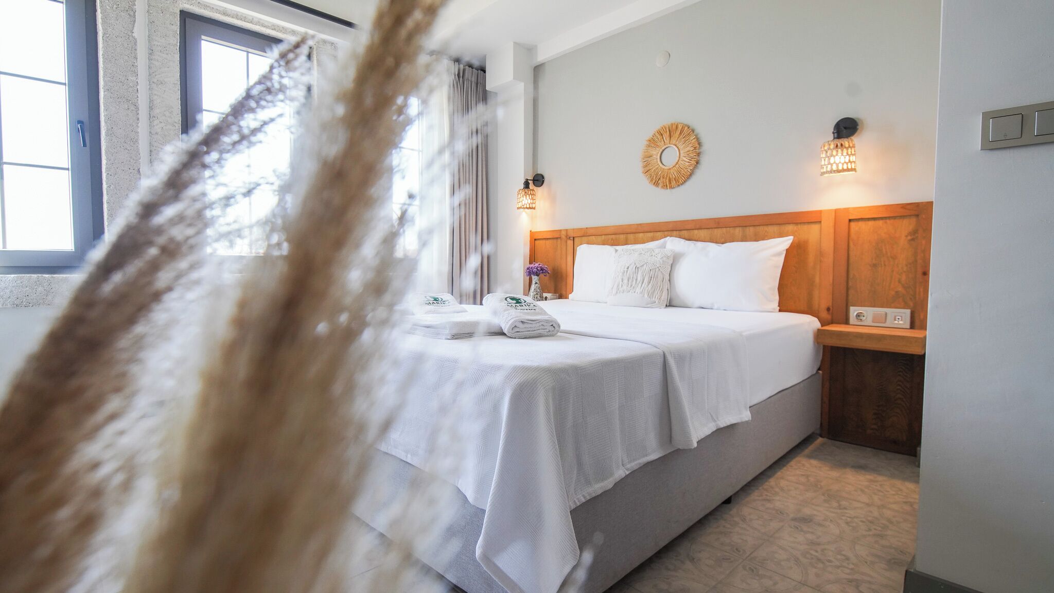 Classic Quadruple Room, Garden View | Ruang kerja komputer riba, Wi-fi percuma 