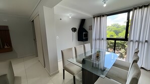 Apartment | Tempat makan