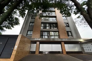 Exterior - Edifício Ótima localização e Conforto (Toledo)