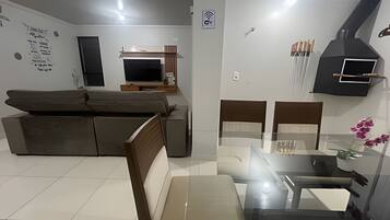 Apartment | Living area | 40-inch Smart TV with digital channels, Netflix, streaming services