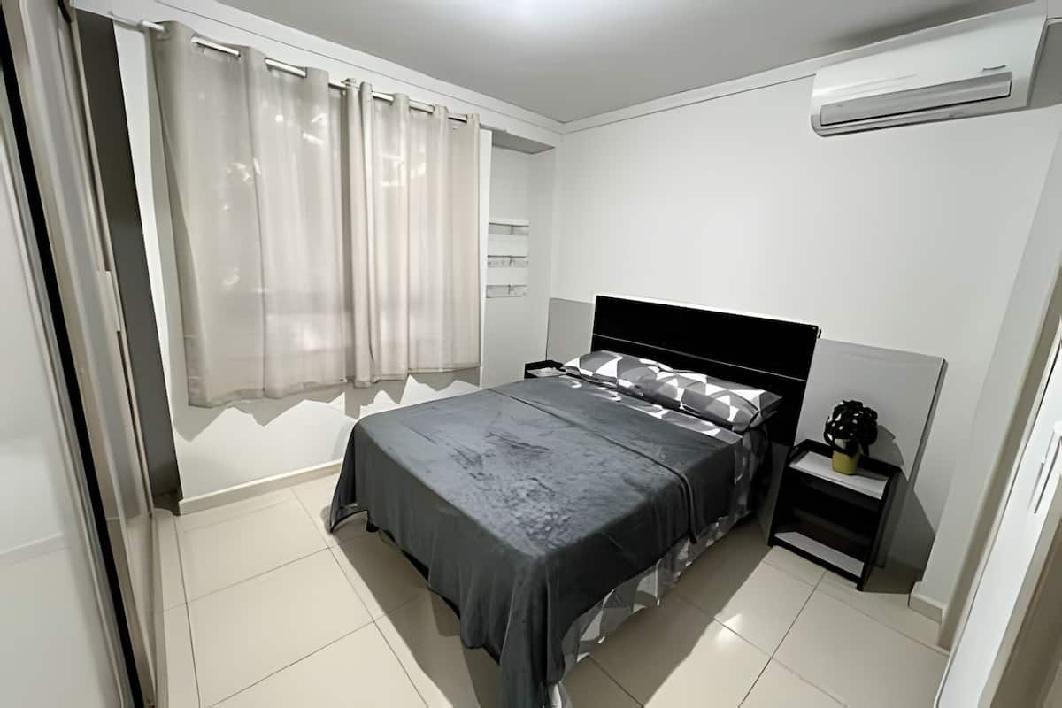 Basic Apartment