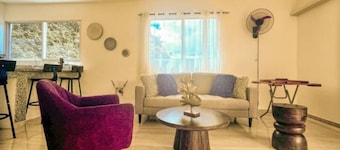 Villa Nuwa (Casa Jamie)