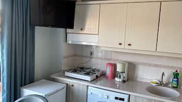 Laptop workspace, free WiFi