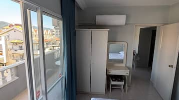 Espace de travail pour ordinateurs portables, accĂšs au Wi-Fi (inclus)