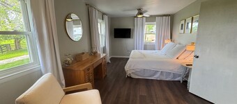 3 bedroom cottage on horse farm close to Kentucky Horse Park, Keeneland, the Ark