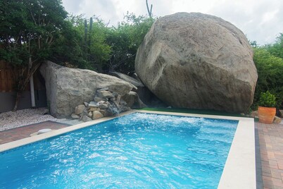 Tranquil 3BR Aruba Villa Escape w/ Pool, Gazebo & Car Near Waterpark