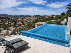 Piscina externa, piscina aquecida