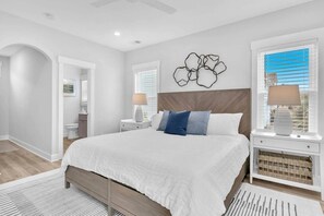 5 bedrooms, travel cot, WiFi, bed sheets - Luxury 5BR with Heated Pool | Steps to Beach (Carolina Beach)