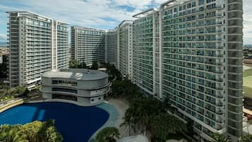1 bedroom, desk, laptop workspace, free WiFi