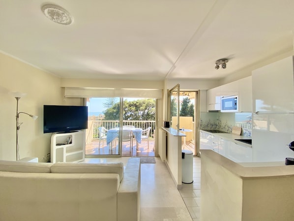 TV - Studio with sea view - Fontana Rosa (Menton)