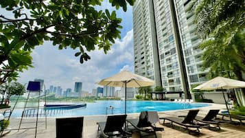 Seasonal outdoor pool
