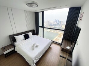Executive Apartment, 3 Bedrooms, City View | Individually decorated, individually furnished, desk, laptop workspace - Autopia Stay - Vinhomes Skylake (Hanoi)