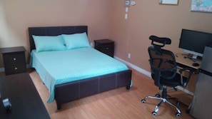 1 bedroom, iron/ironing board, WiFi, bed sheets