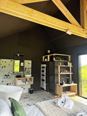 1 chambre, Wi-Fi, draps fournis
