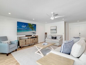 Smart TV, stereo, offices