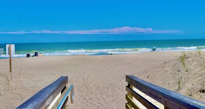 Surf & Sun Haven: Steps to Sea-Clusion