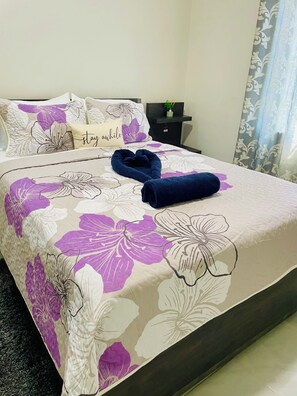 2 slaapkamers, een kluis op de kamer, een strijkplank/strijkijzer