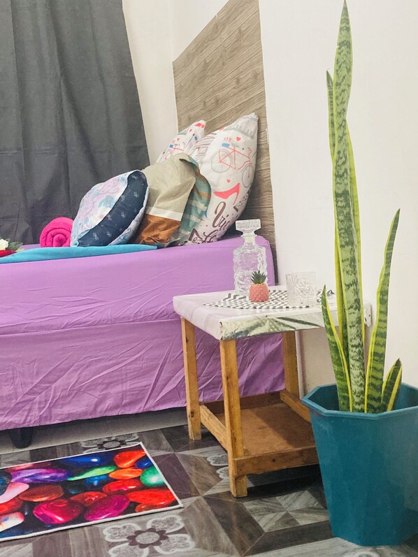 2 habitaciones, tabla de planchar con plancha y wifi gratis