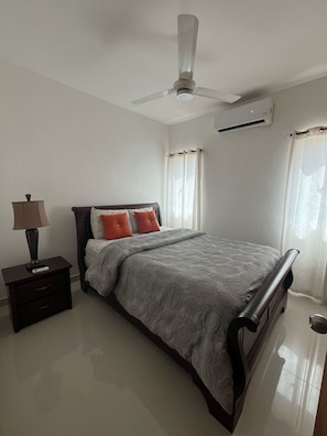 Apartment | 3 bedrooms, blackout drapes, soundproofing, iron/ironing board