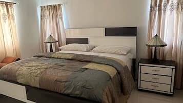 Apartment | 3 bedrooms, blackout drapes, soundproofing, iron/ironing board